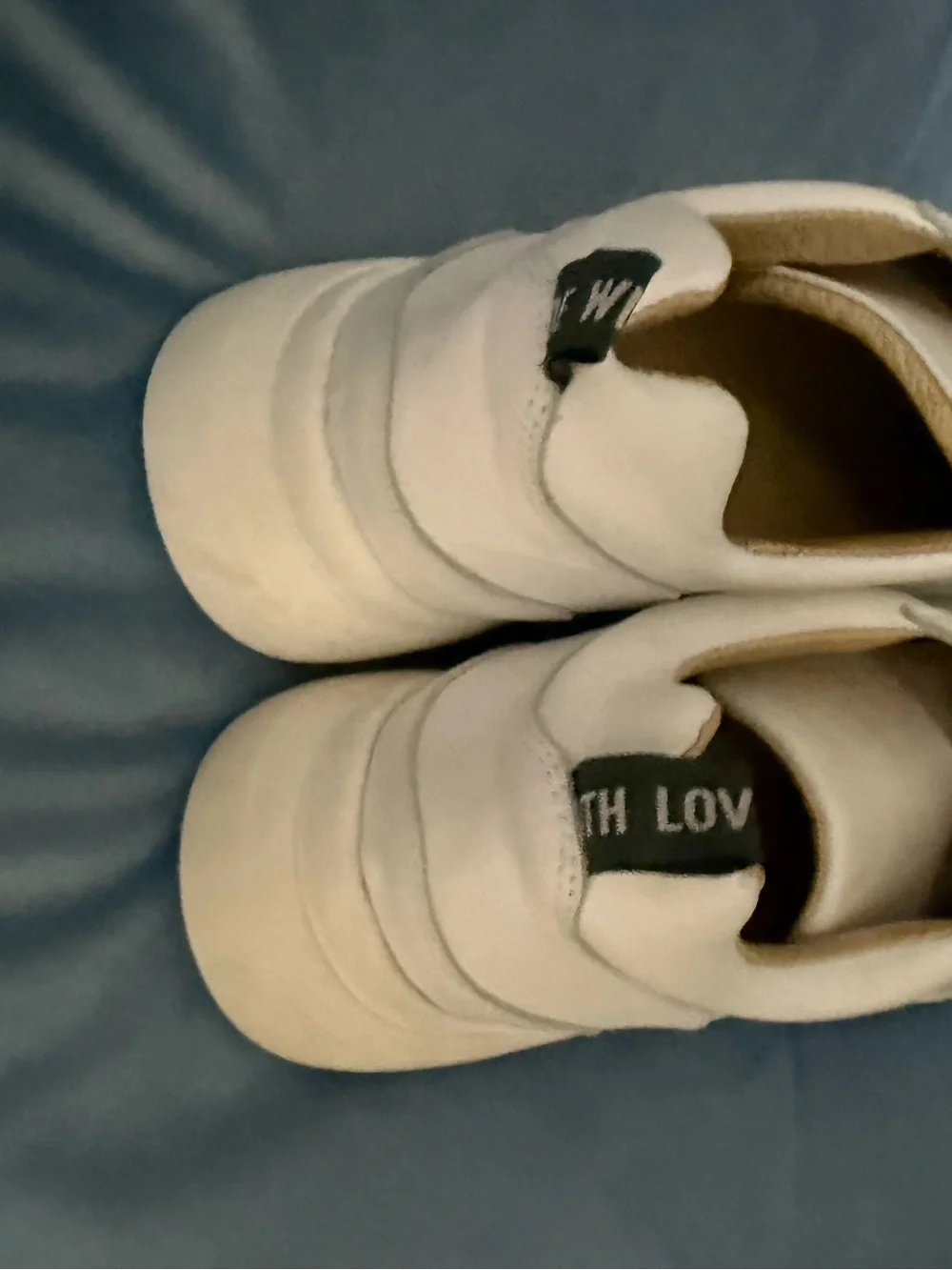 Deabused White Leather Low Top Paneled Sneakers With Love Pull Tab Size 40